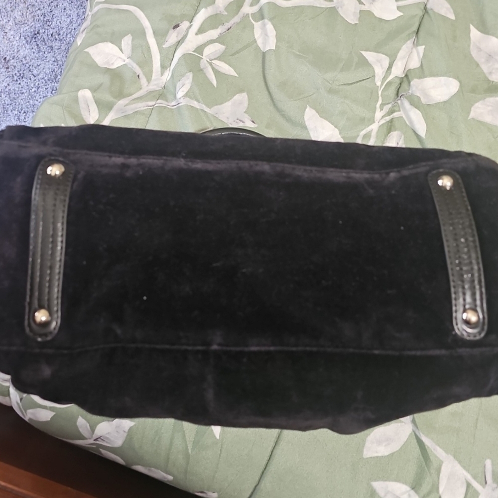 Juicy Couture Black Tote with Embroidered Logo - Picture 7 of 7